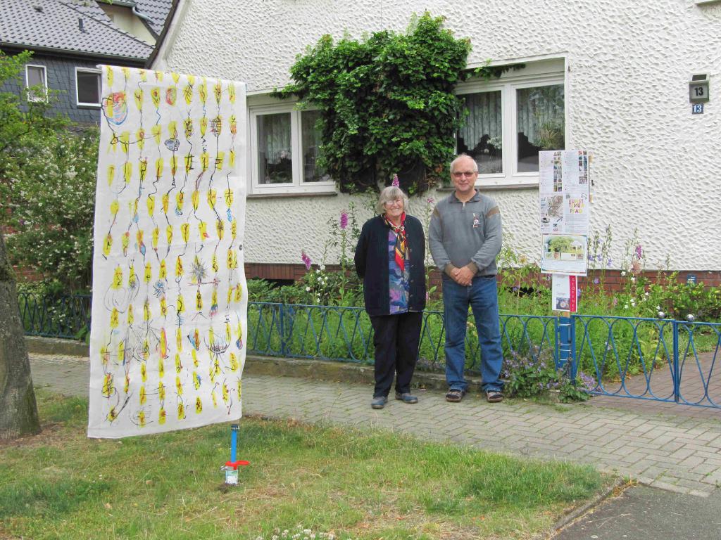 Gemalte Flagge mit den K�nstlern